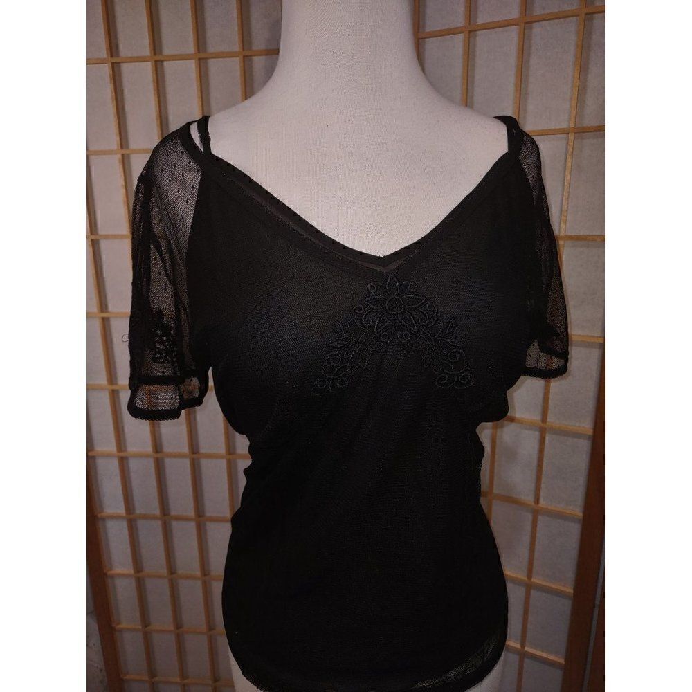 Notations Lace Overlay Blouse & Cami Set Black Embroidered Women's Medium